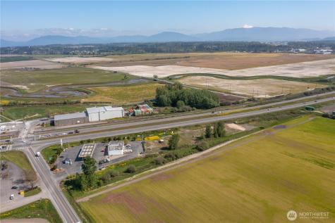 1377 Laconner Whitney Road Mount Vernon WA 98273