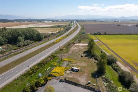 1377 Laconner Whitney Road Mount Vernon WA 98273