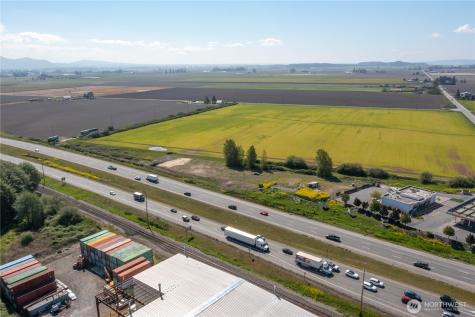 1377 Laconner Whitney Road Mount Vernon WA 98273
