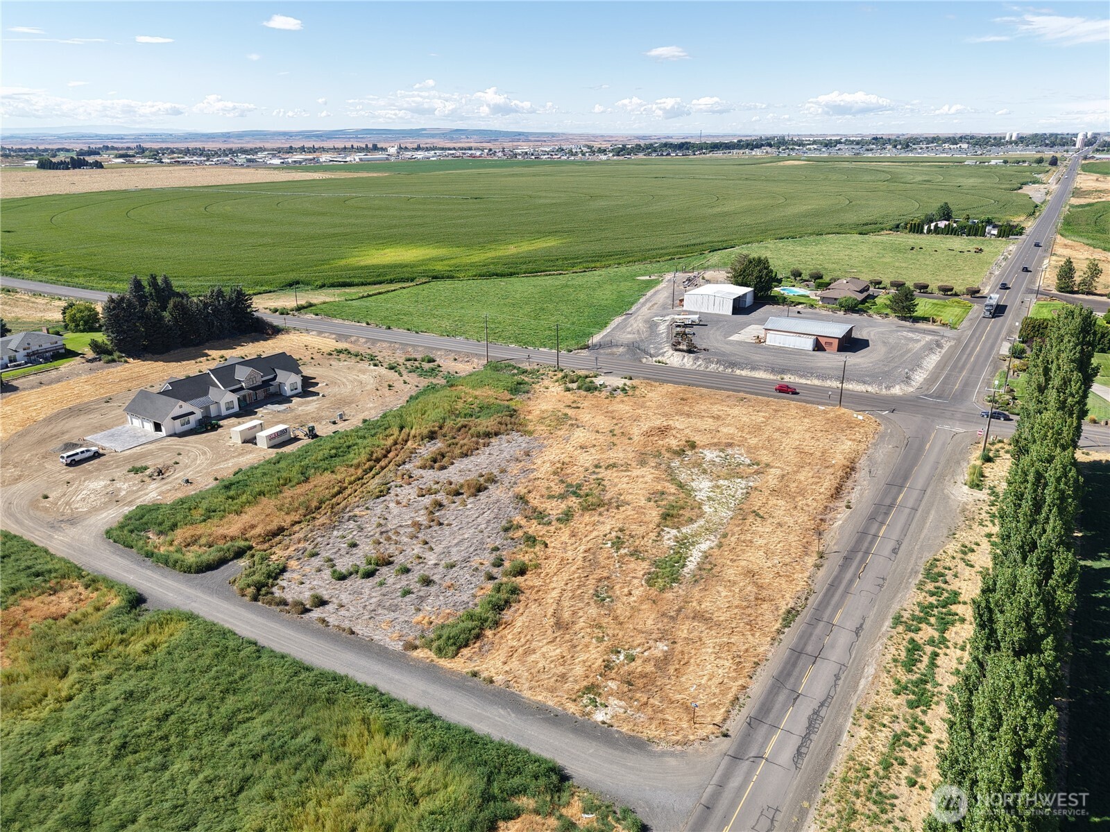 2004 W Joanna Lane Othello WA 99344