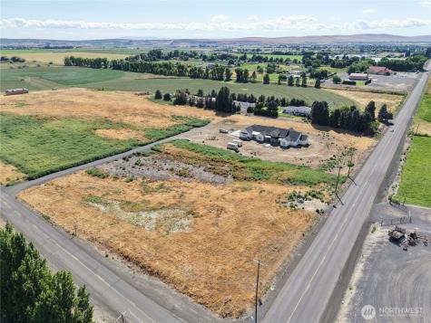 2004 W Joanna Lane Othello WA 99344