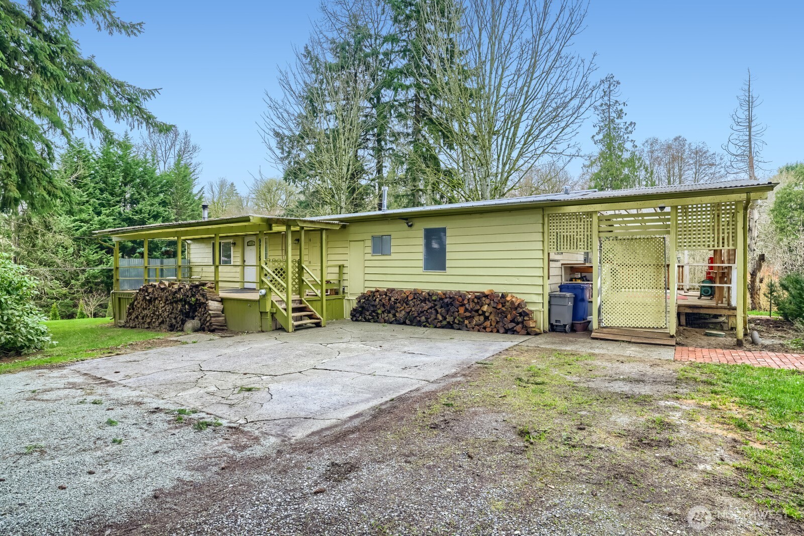 9715 162nd Street SE Snohomish WA 98296