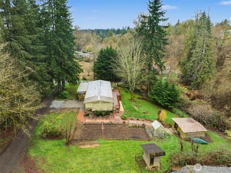 9715 162nd Street SE Snohomish WA 98296
