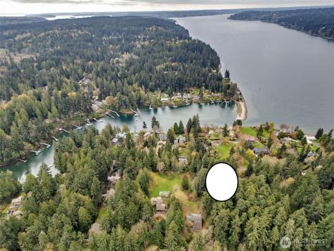 9190 Fox Cove Lane NE Bainbridge Island WA 98110
