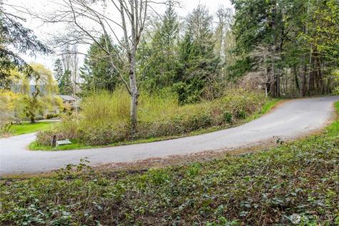 9190 Fox Cove Lane NE Bainbridge Island WA 98110
