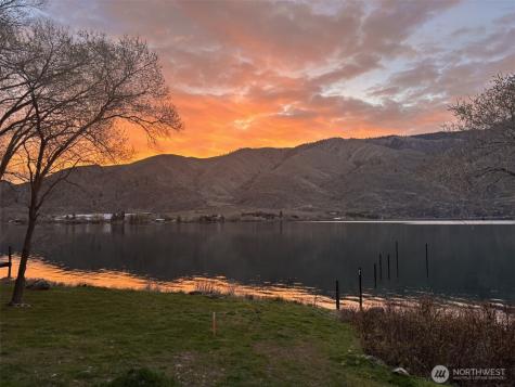 151 Sweetwater Lane Wenatchee WA 98801
