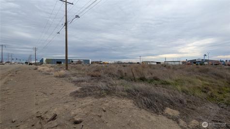 1 E Salt Lake Street Pasco WA 99301