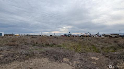 1 E Salt Lake Street Pasco WA 99301