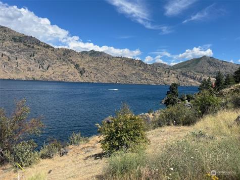 0 Sapphire Lane Chelan WA 98816