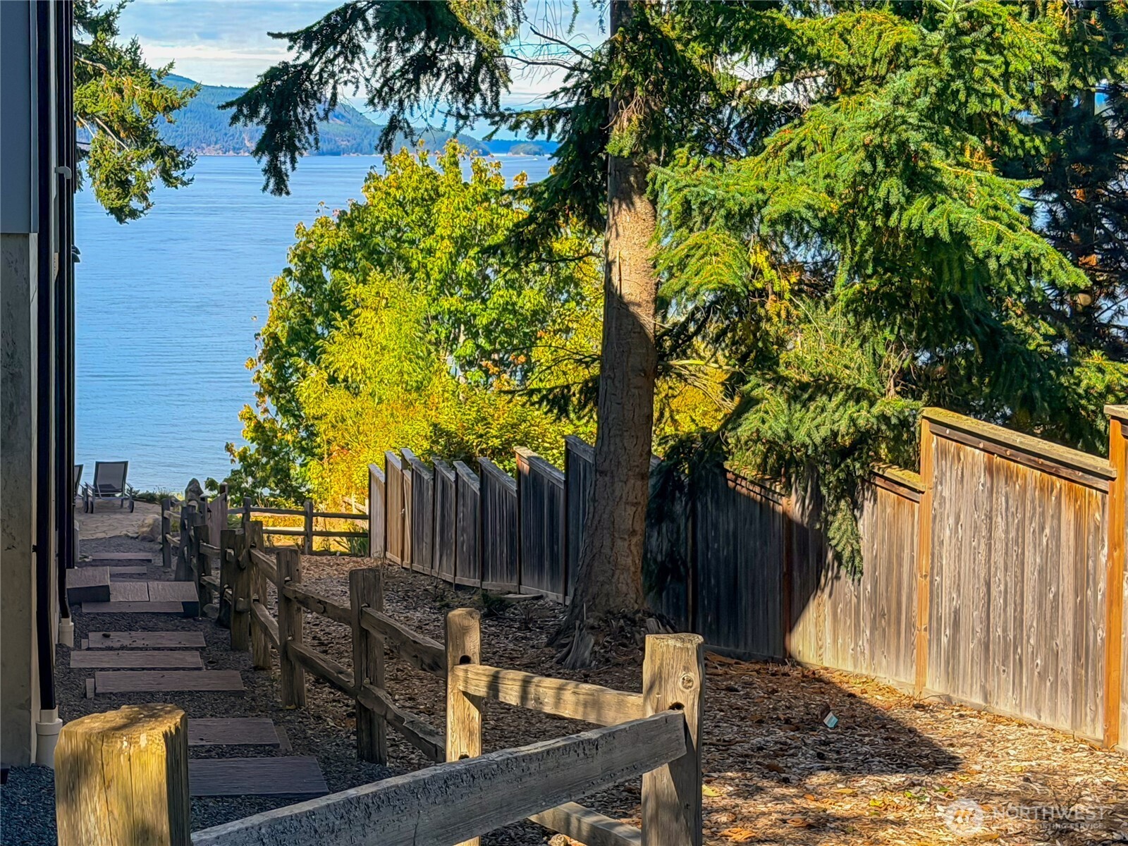 3820 Leeward Lane Anacortes WA 98221