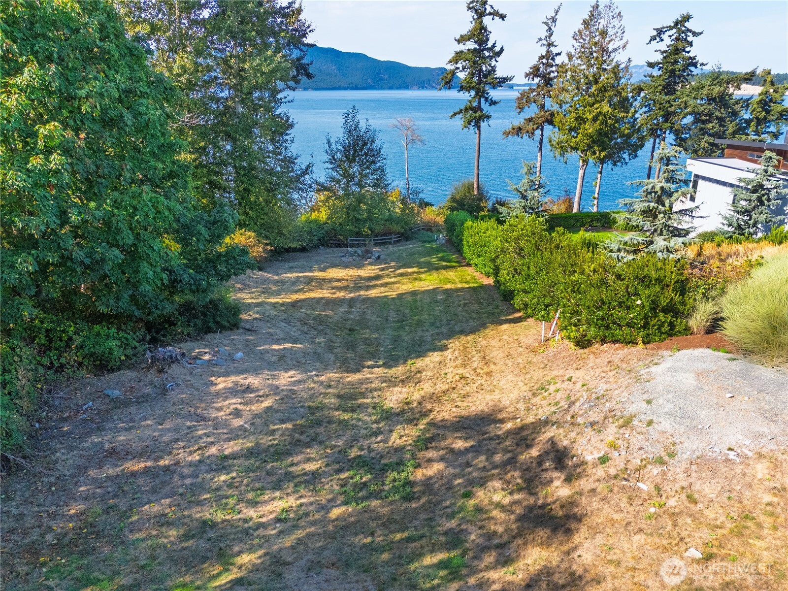 3820 Leeward Lane Anacortes WA 98221
