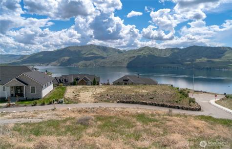 104 Lake Ridge Drive Chelan WA 98816