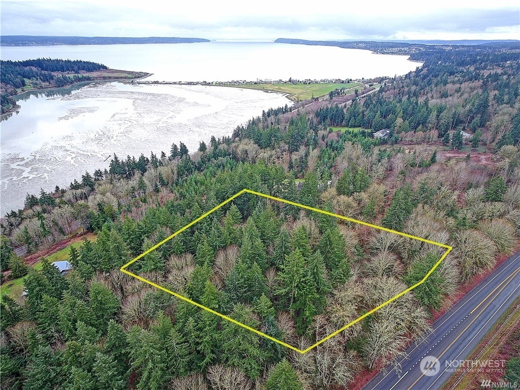 222 Triangle Cove Lane Camano Island WA 98282