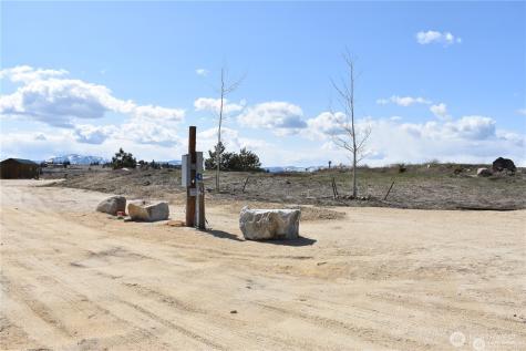 284 Harmony Heights Road Brewster WA 98812