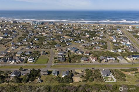 1224 E Ocean Shores Boulevard Ocean Shores WA 98569