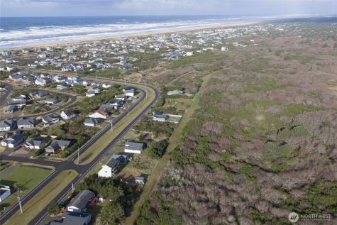 1224 E Ocean Shores Boulevard Ocean Shores WA 98569