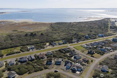 1224 E Ocean Shores Boulevard Ocean Shores WA 98569