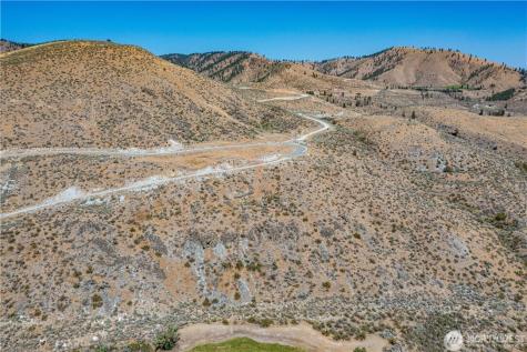 845 Long Drive Chelan WA 98816