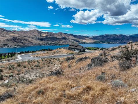 846 Long Drive Chelan WA 98816