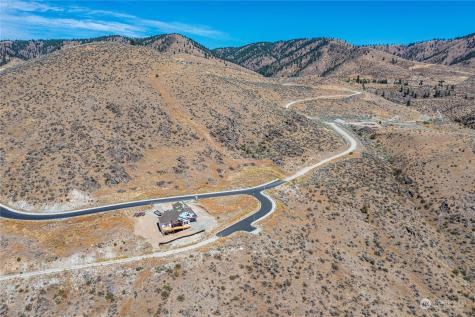 846 Long Drive Chelan WA 98816
