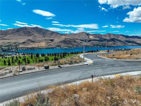 846 Long Drive Chelan WA 98816