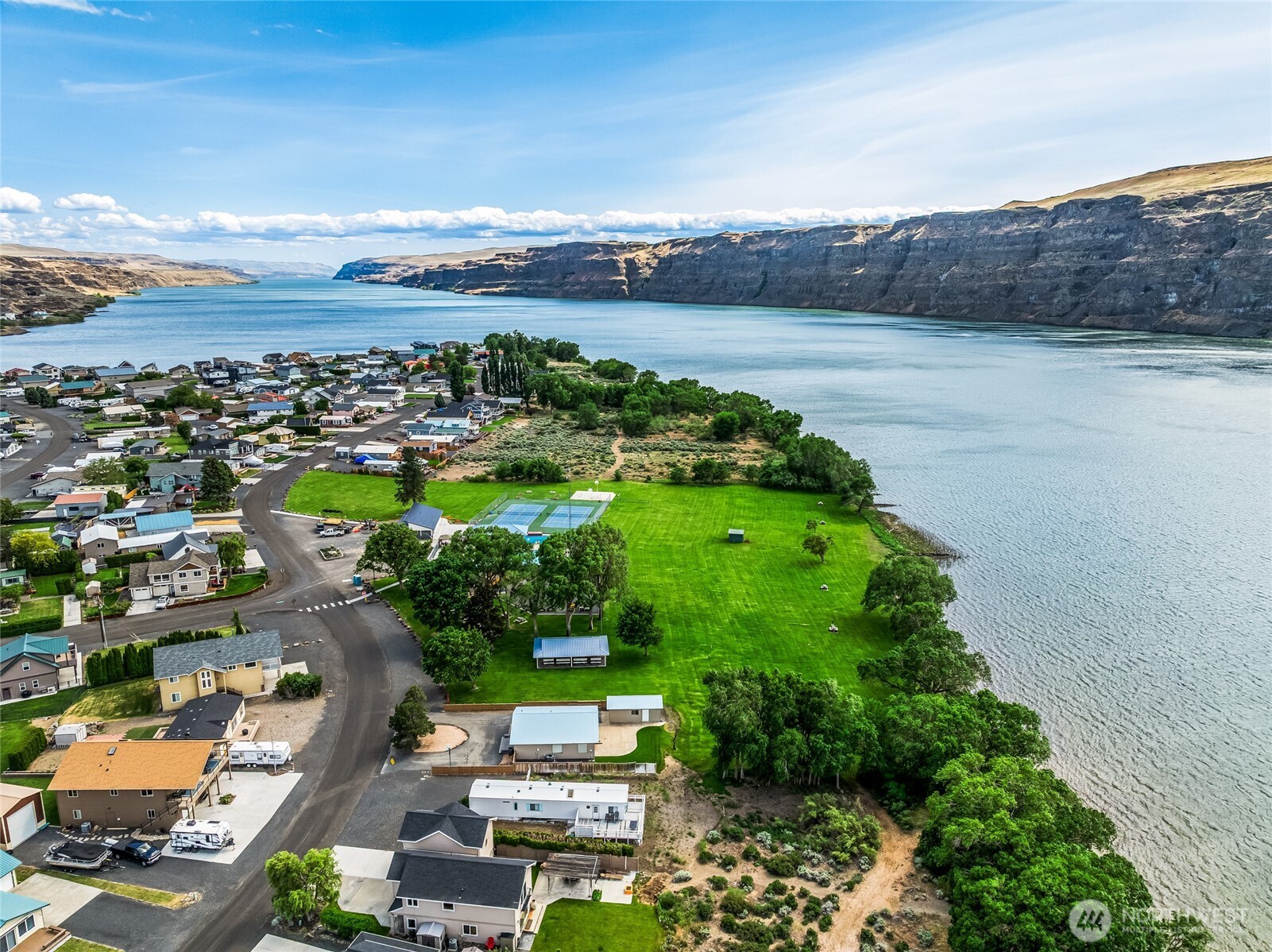 685 River Drive SW Quincy WA 98848