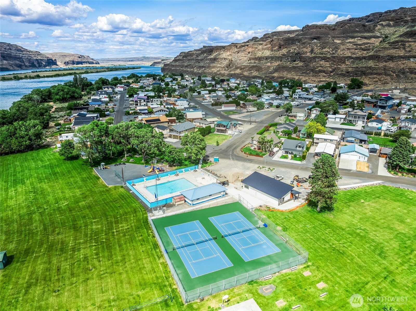 685 River Drive SW Quincy WA 98848