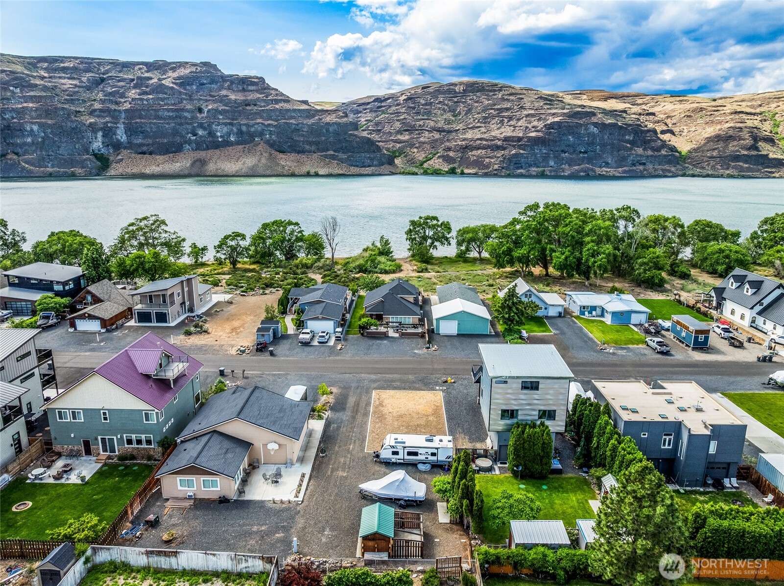 685 River Drive SW Quincy WA 98848
