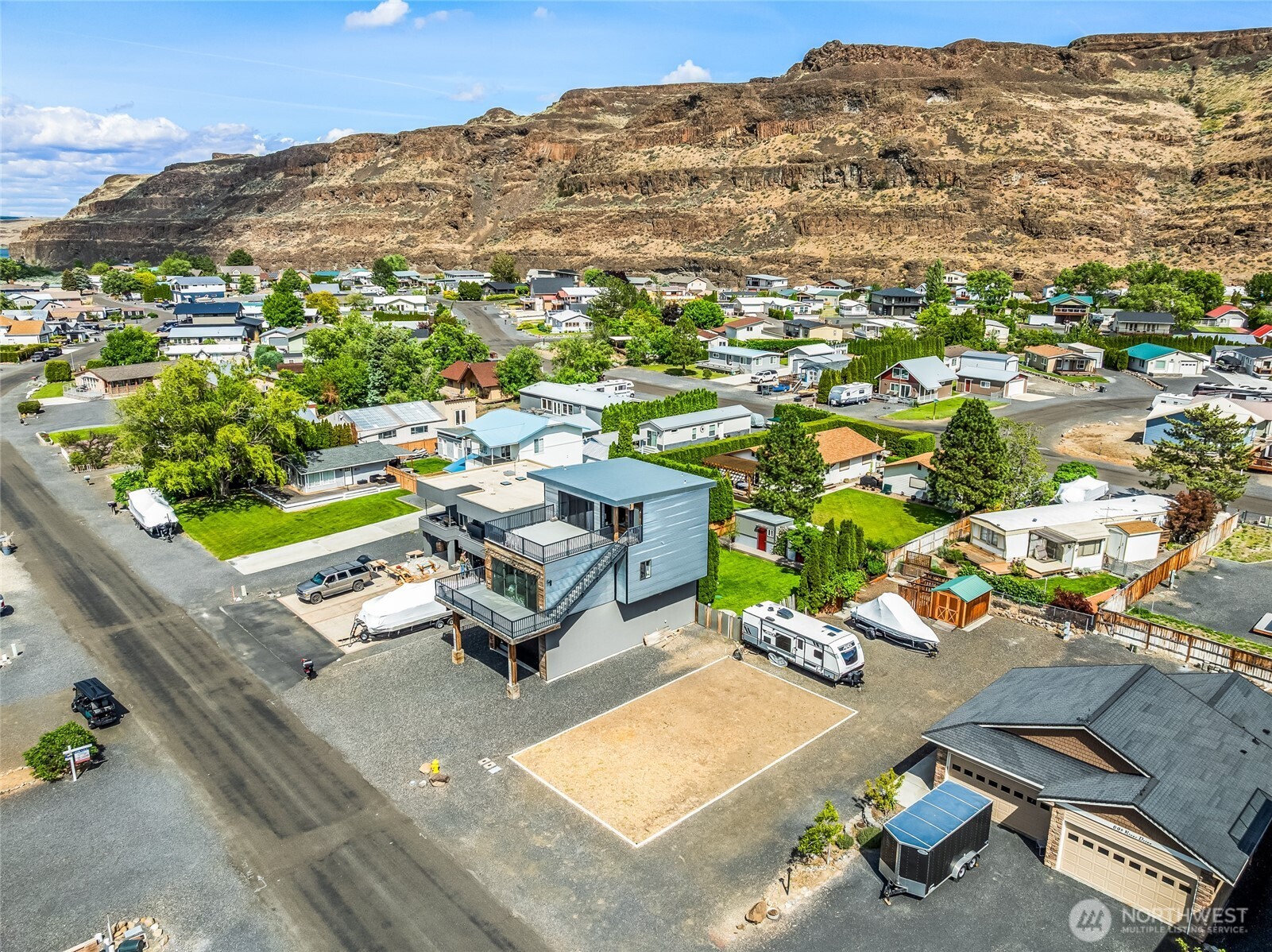 685 River Drive SW Quincy WA 98848