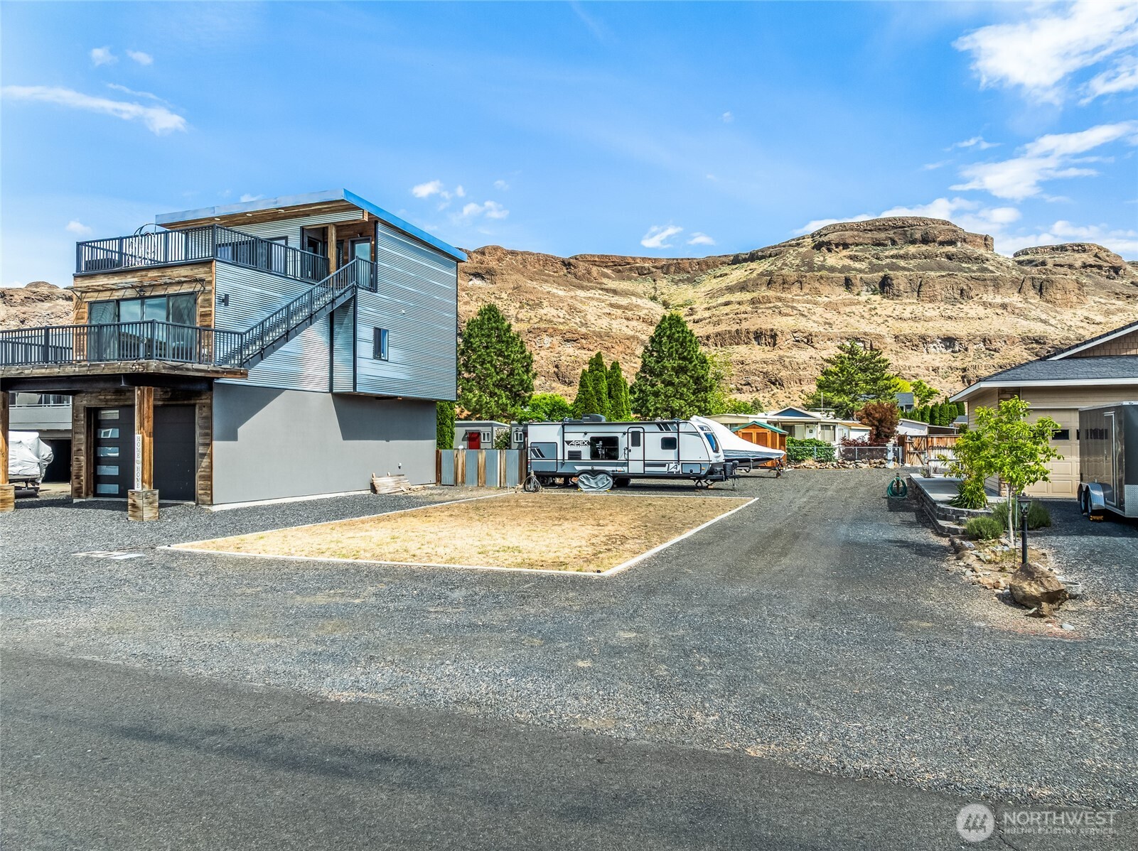 685 River Drive SW Quincy WA 98848