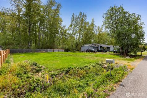 7050 Helweg Lane Blaine WA 98230