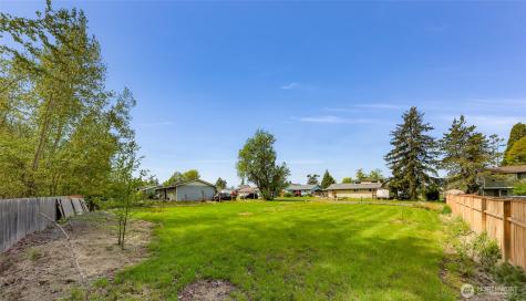 7050 Helweg Lane Blaine WA 98230