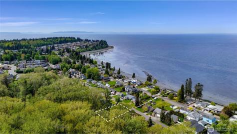 7050 Helweg Lane Blaine WA 98230