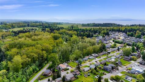 7050 Helweg Lane Blaine WA 98230