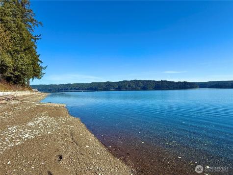 63 Devereaux Drive Lilliwaup WA 98555