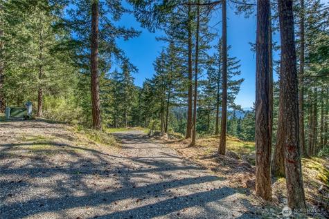 354 Helmsmens Way Orcas Island WA 98245