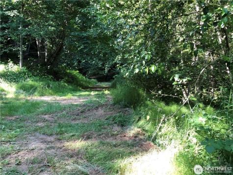 32241 N Highway 101 Lilliwaup WA 98555