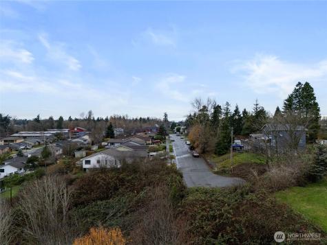 63 Xx 19th Street NE Tacoma WA 98422