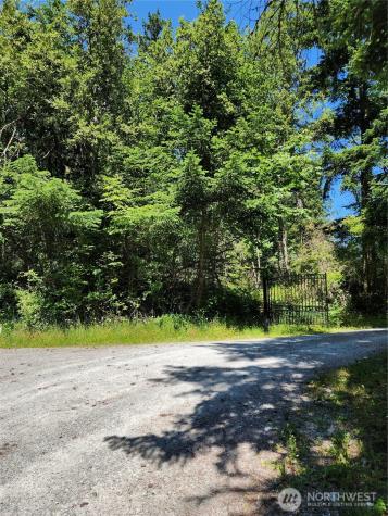 4076 Preserve Drive Camano Island WA 98282