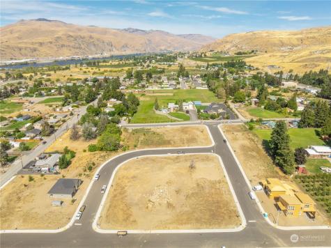 3232 NW Brianna (Lot 37) Avenue East Wenatchee WA 98802