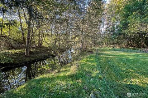 104 Rainbow Place White Pass WA 98361