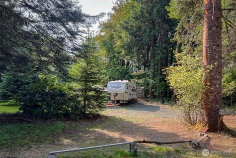 104 Rainbow Place White Pass WA 98361