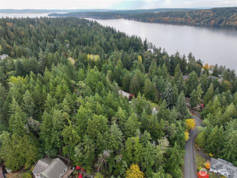 6371 Illahee Road NE Bremerton WA 98311
