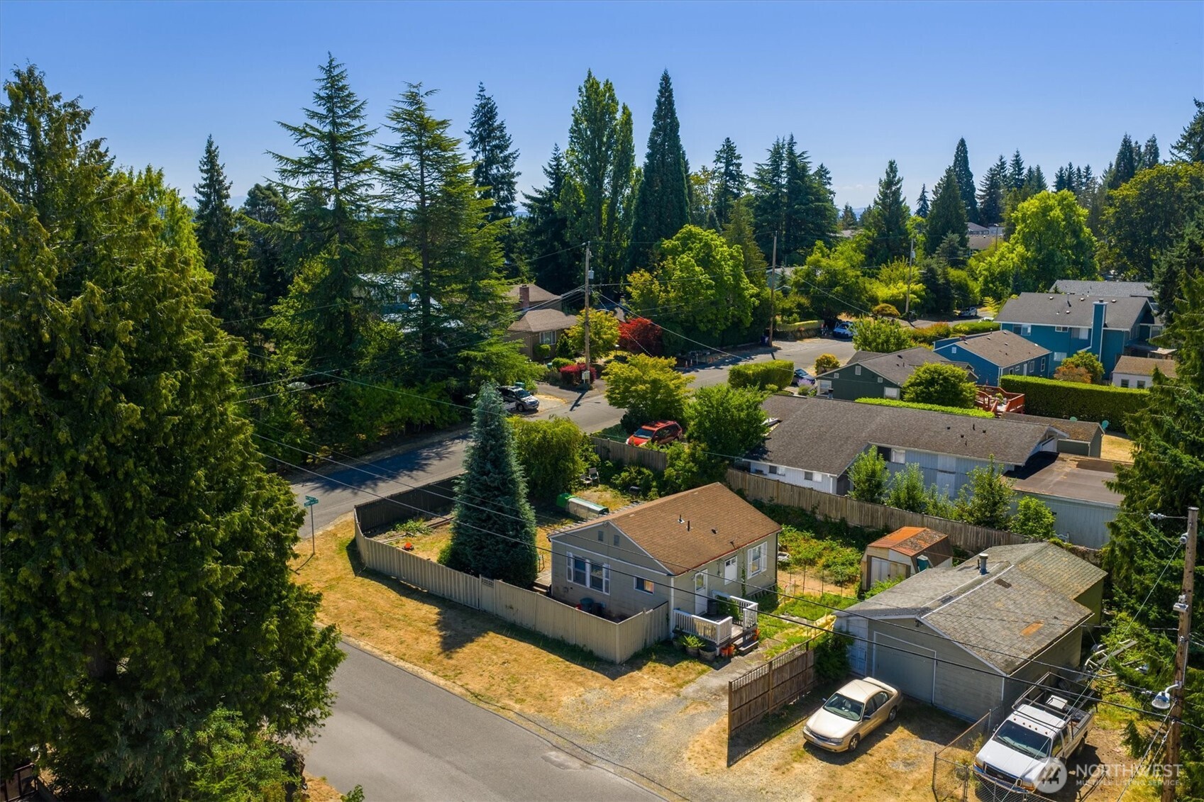 13757 39th Avenue NE Seattle WA 98125
