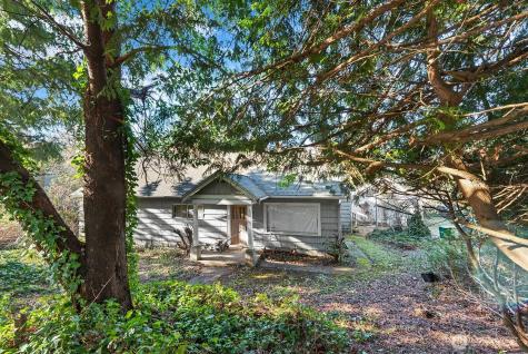 5721 108th Avenue NE Kirkland WA 98033