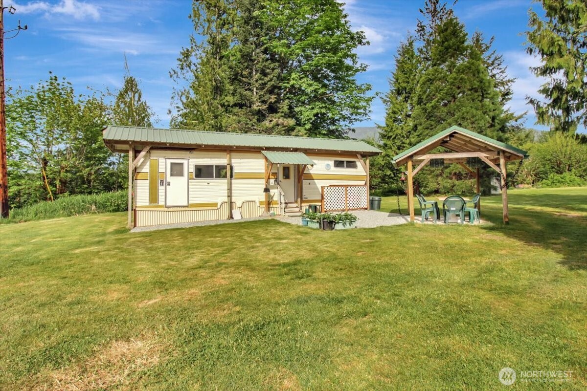 56151 Conifer Lane Darrington WA 98241