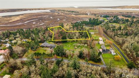 2680 Sunset Lane Tokeland WA 98590