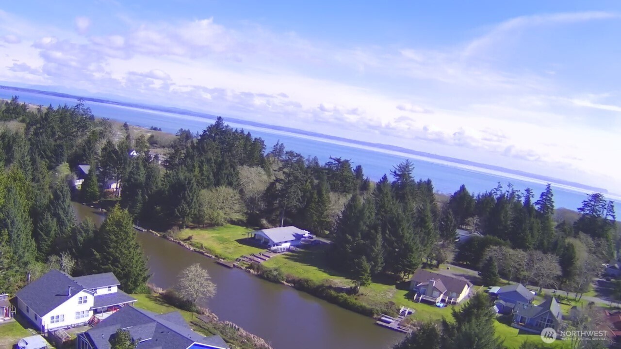 135 Duck Lake Drive NE Ocean Shores WA 98569