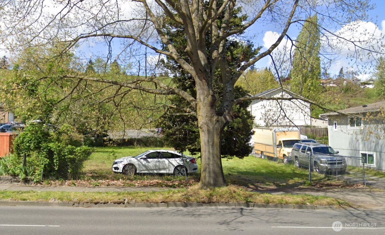 3610 E Portland Avenue Tacoma WA 98404