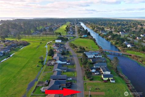 555 Canal Drive NE Ocean Shores WA 98569
